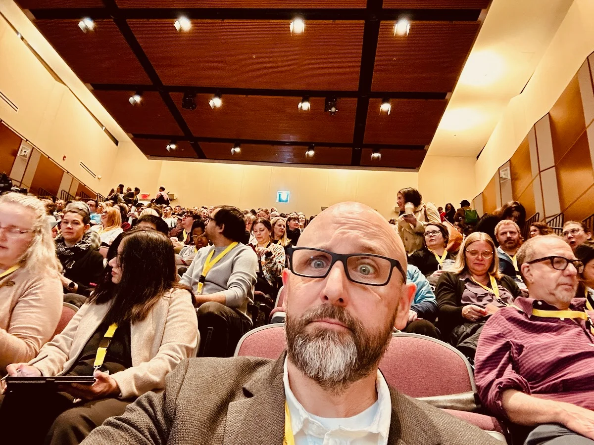 2026-04-28-full-house.webp
